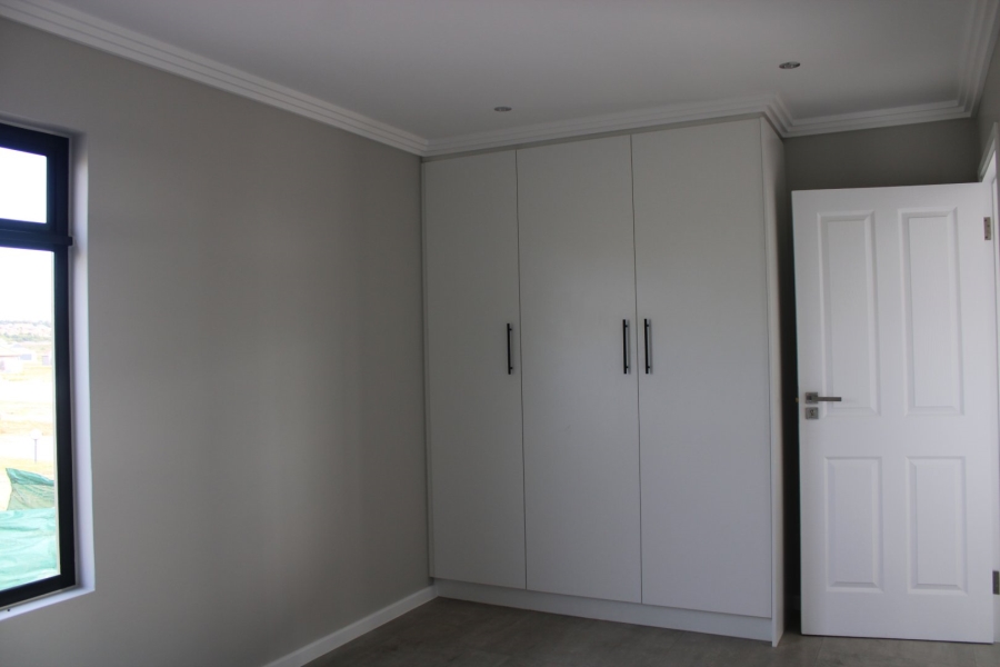4 Bedroom Property for Sale in Kidds Beach Eastern Cape